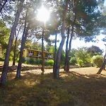 Rainbow Bay Nature And * Özdere