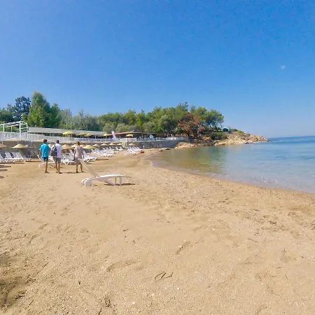 Rainbow Bay Nature And Hotel Özdere