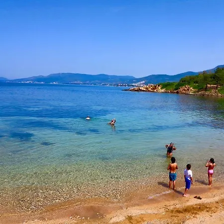 מלון Rainbow Bay אוזדרה