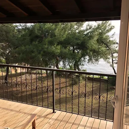 Rainbow Bay Nature And * Özdere