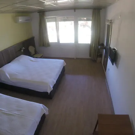 Rainbow Bay Nature And Hotel